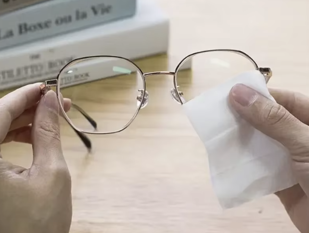 Cleaning wipe Spare parts
